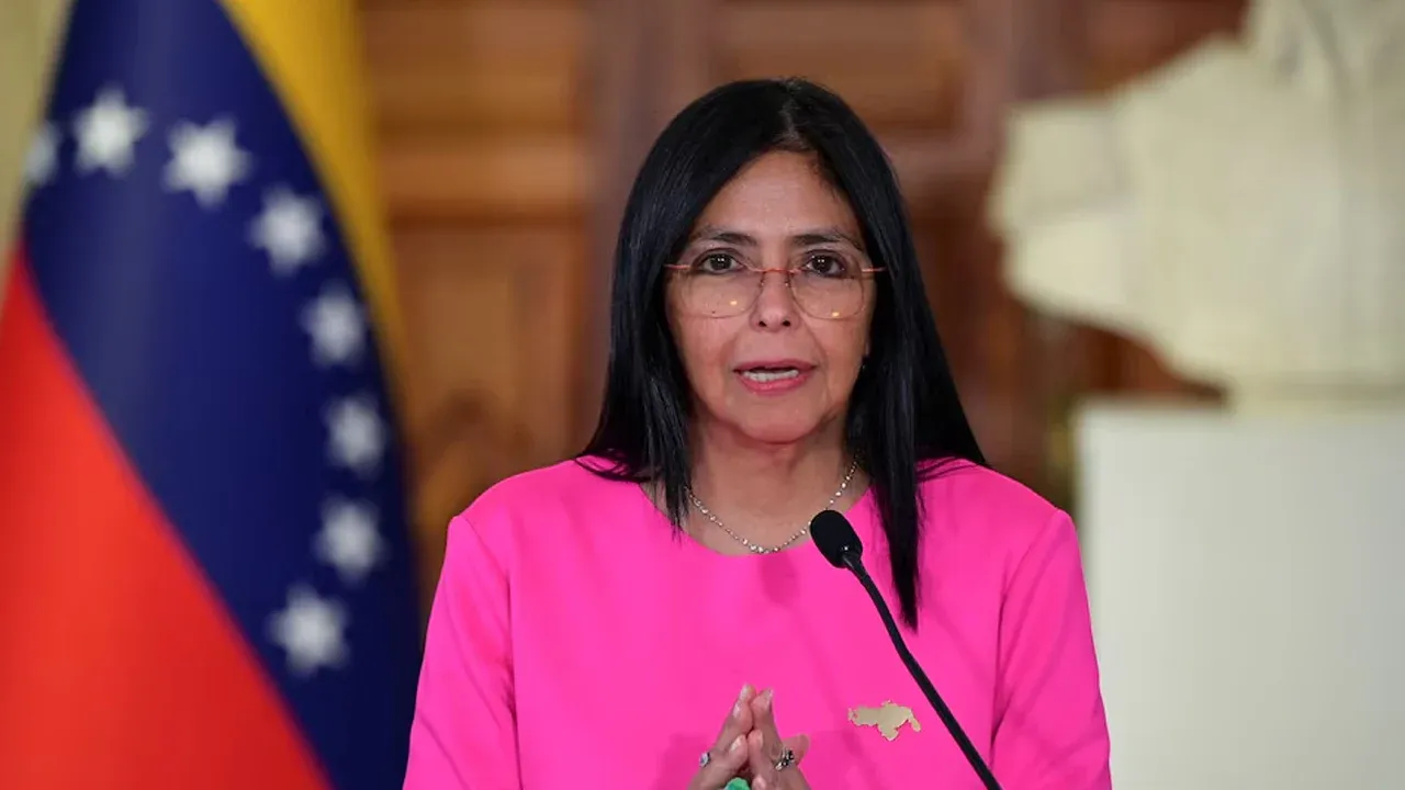 Venezuela’s Interim President Receives Red-Carpet Welcome on India Visit